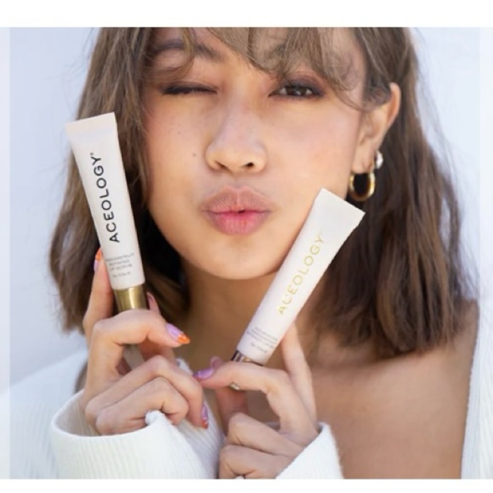 ACEOLOGY  Let’s Pash Lip Duo